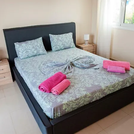 Hermes Вилла Порто Хели