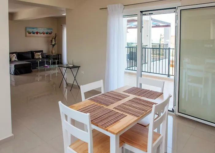 Hermes * Porto Cheli